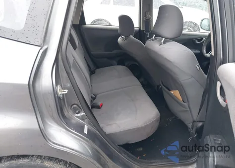 2013 Honda Fit z USA, uszkodzony, nr VIN JHMGE8H39DC081189